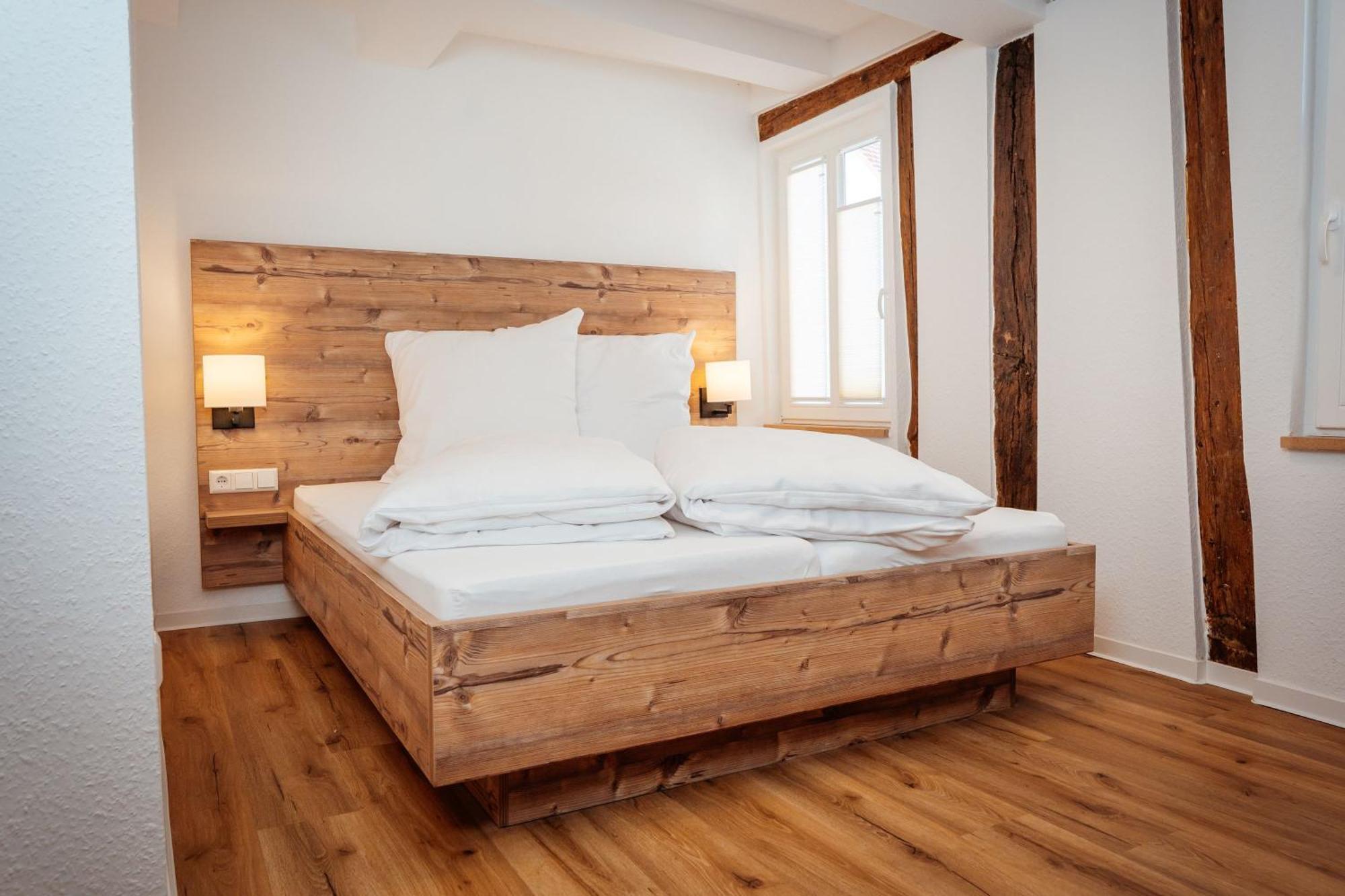 Bauernhaeusle Hotel Hessigheim Bagian luar foto